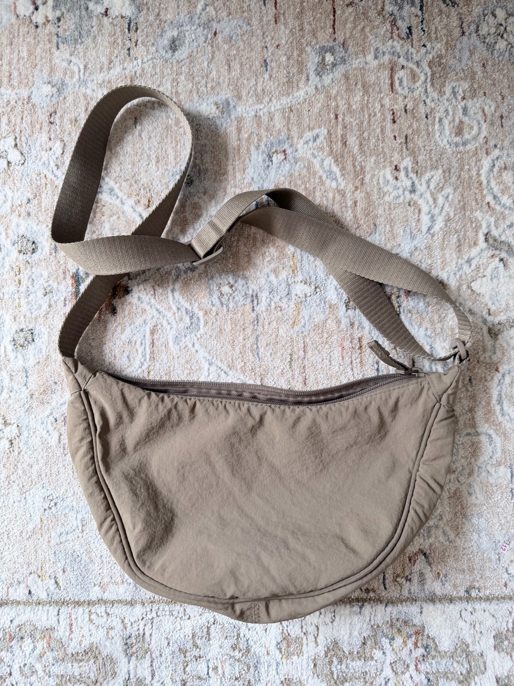 Uniqlo round mini shoulder Bag - Versatile Everyday Carry